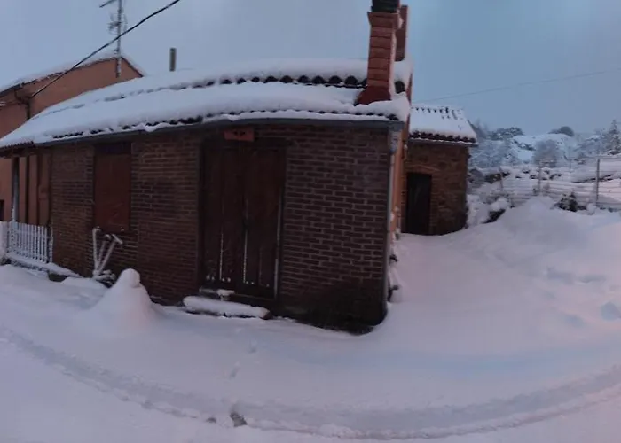 Casa Manuel Y Ana Maria. Nyaraló